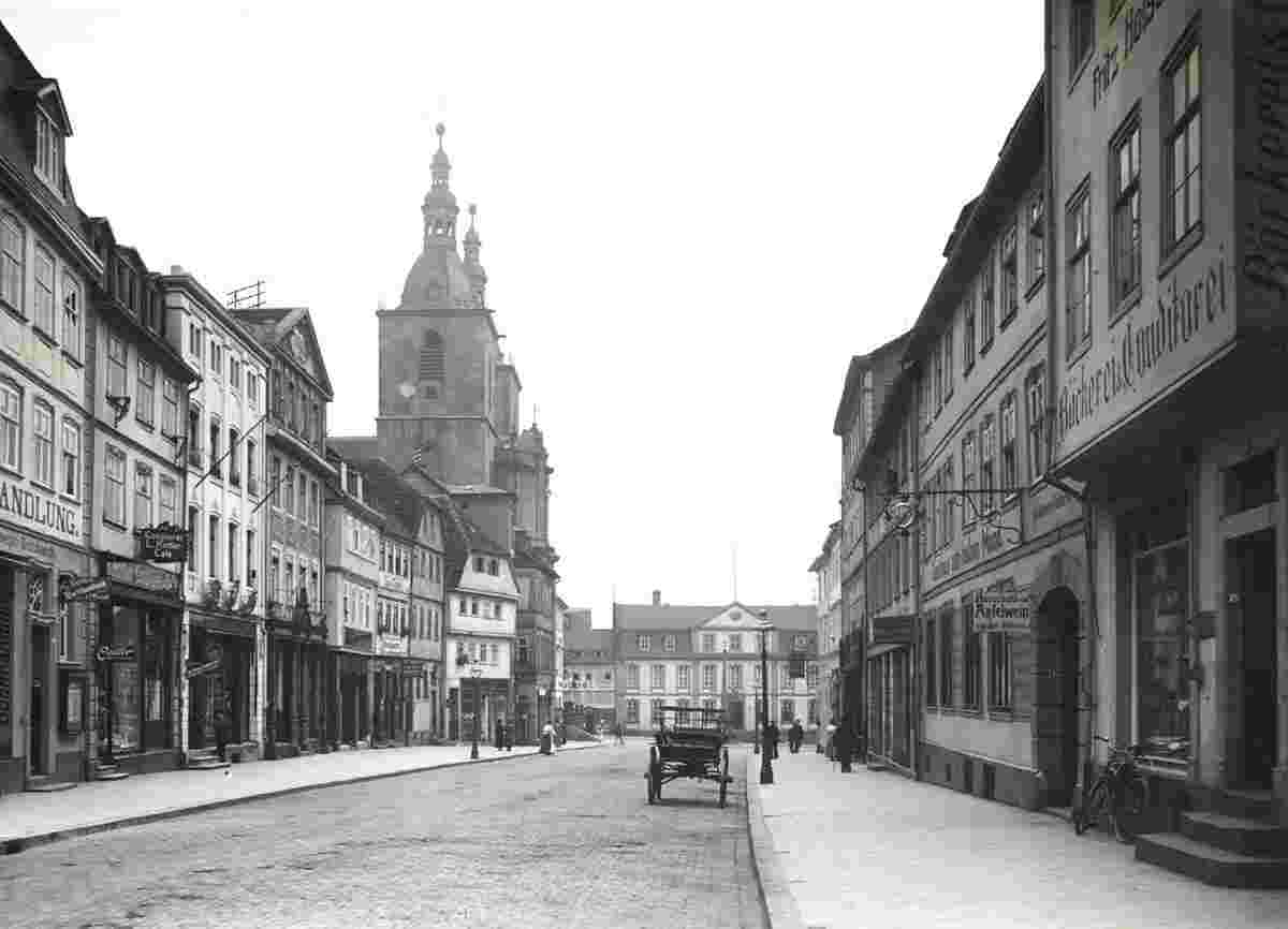 Fulda. Friedrichstraße, Blick nach Südosten gegen Pfarrkirche und Rathaus, 1912