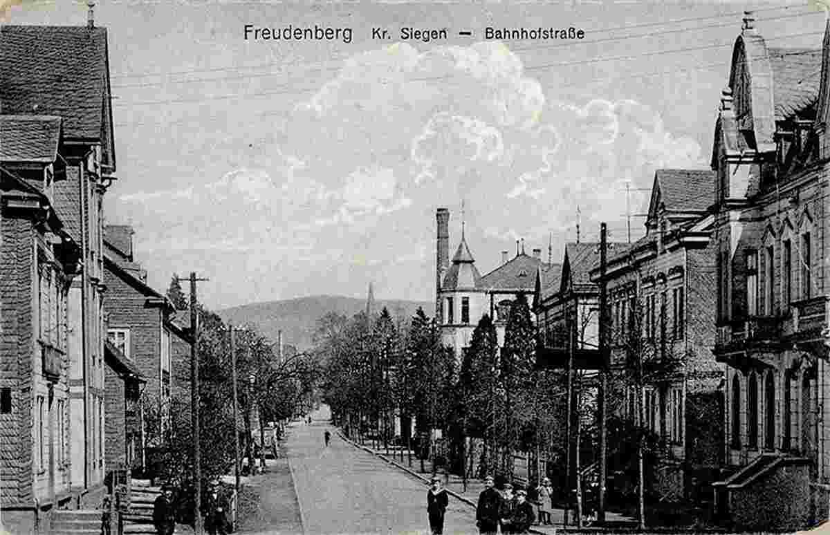 Freudenberg. Bahnhofstraße
