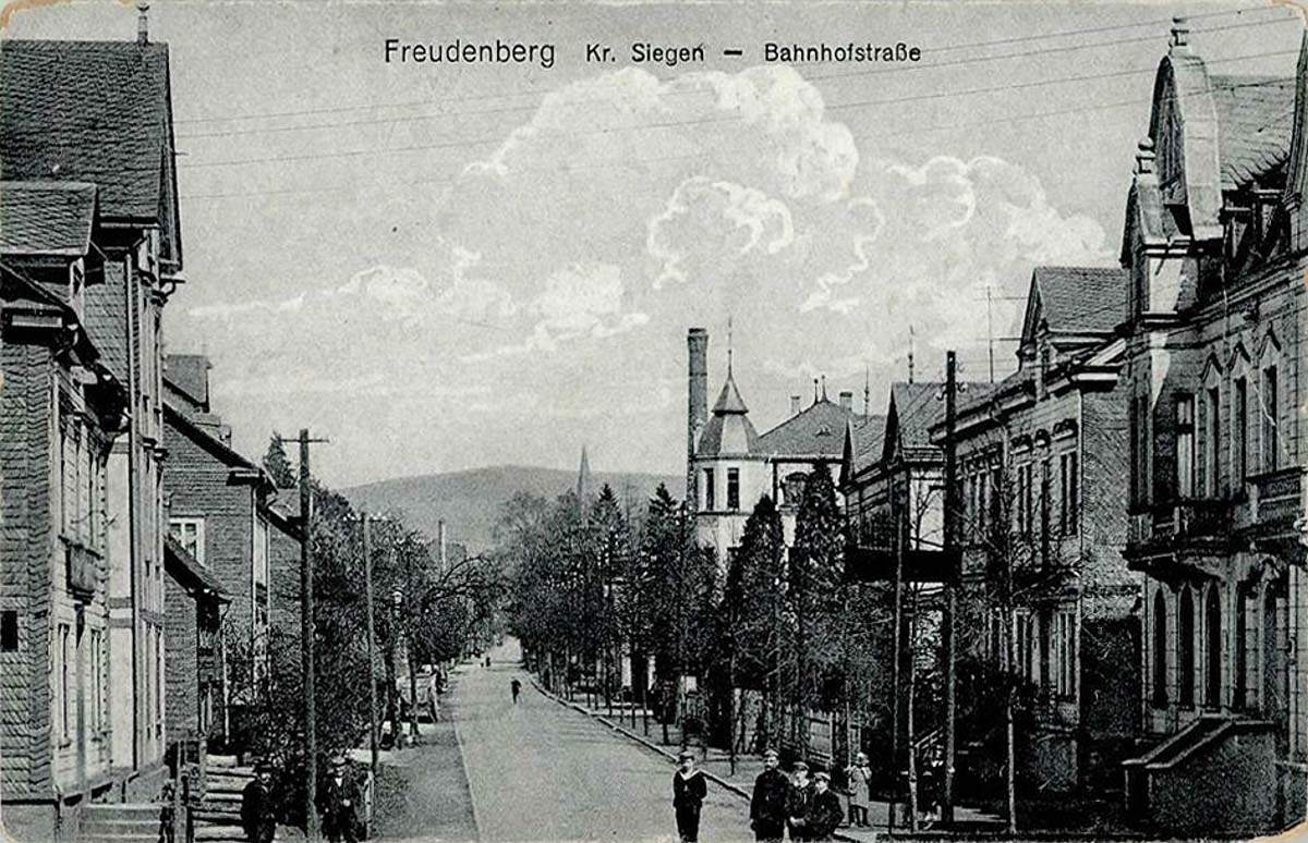 Freudenberg (Siegerland). Bahnhofstraße