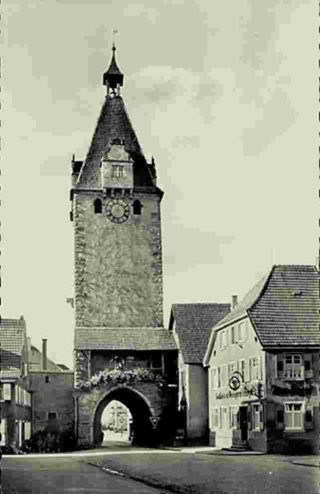 Gengenbach. Straßenpartie mit Blick auf Kinzig Tor