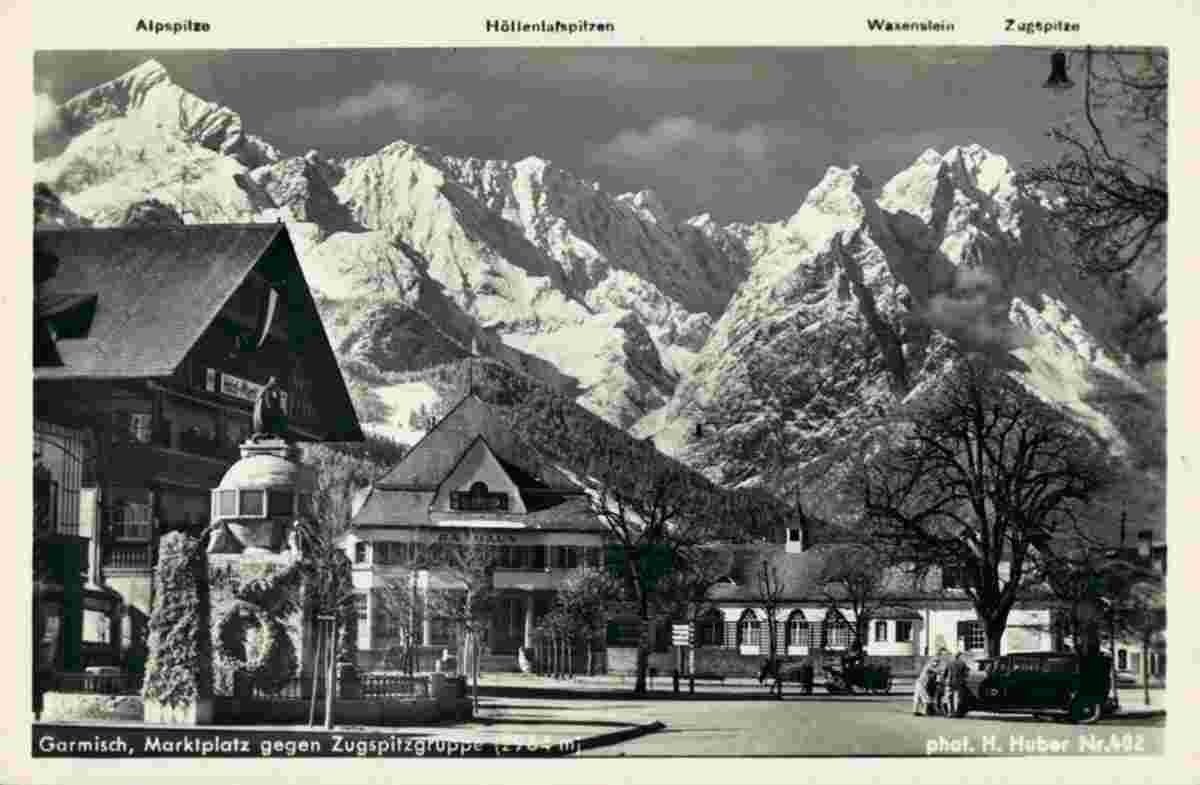 Garmisch-Partenkirchen. Marienplatz, Rathaus und Brunnen, 1932