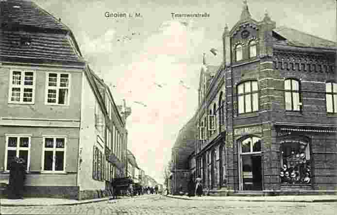 Gnoien. Teterower Straße