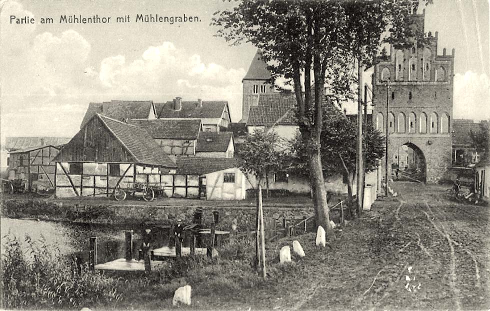 Grimmen. Mühlentor mit Mühlengraben, 1921