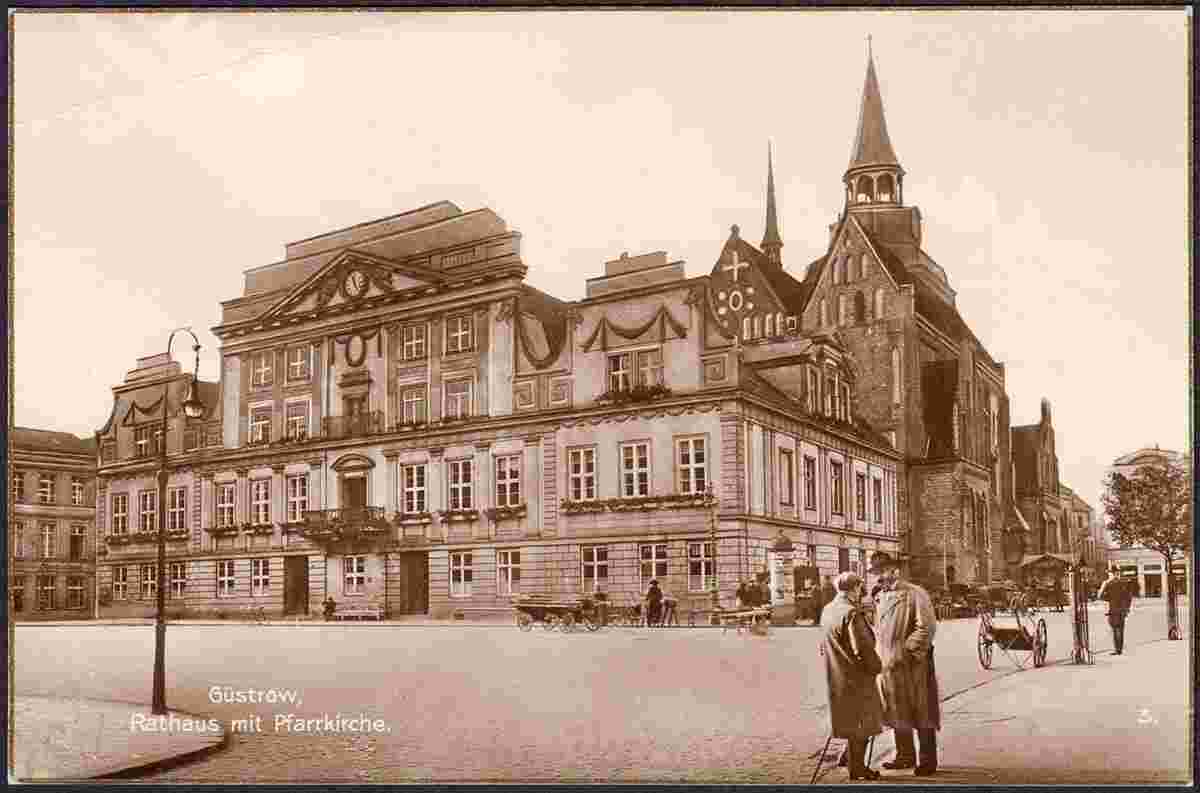 Güstrow. Rathaus mit Pfarrkirche, 1930
