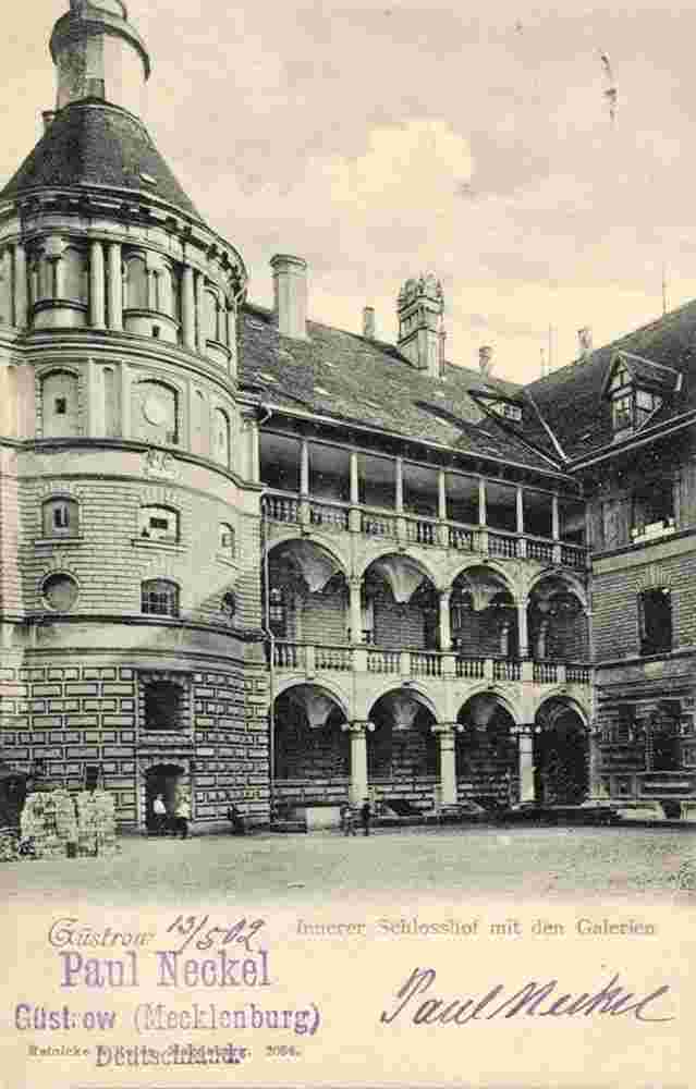 Güstrow. Schlosshof, 1902