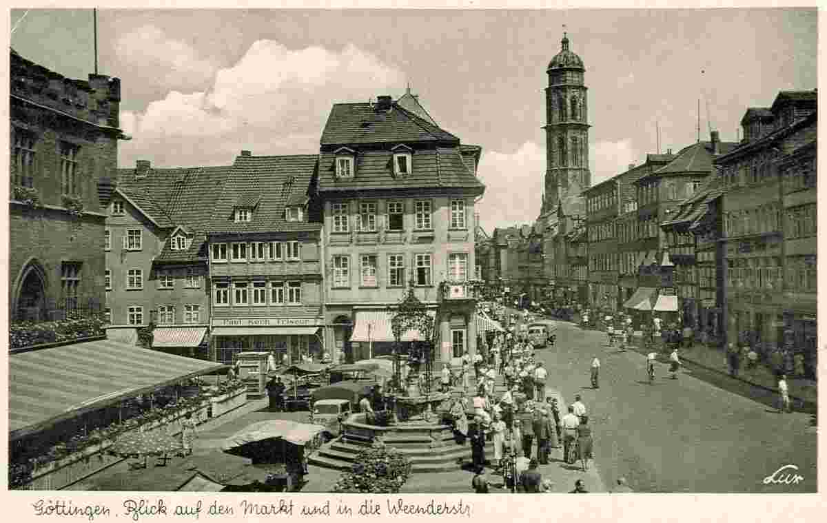 Göttingen. Blick auf den Markt mit brunnen