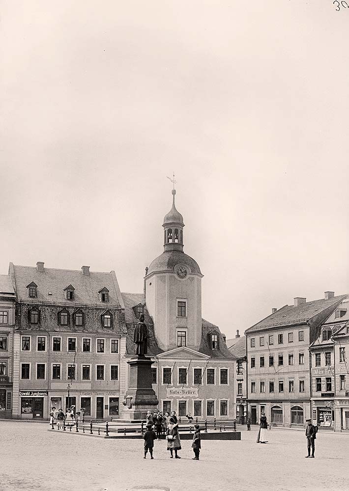 Glauchau. Marktplatz mit Rathaus, 1906