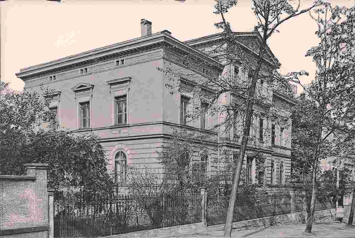 Glauchau. Villa am Rudolf-Breitscheid-Straße 3, erbaut 2. Hälfte 19. Jahrhundert, 1917