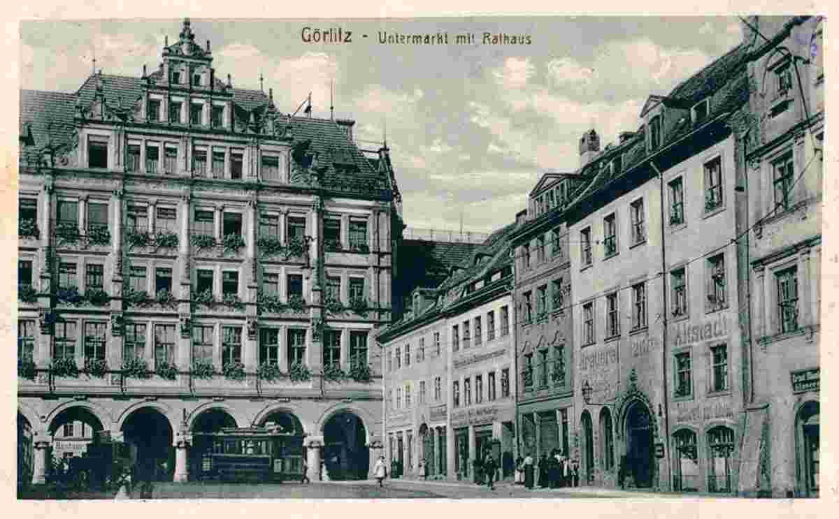Görlitz. Untermarkt, Rathaus und Straßenbahn