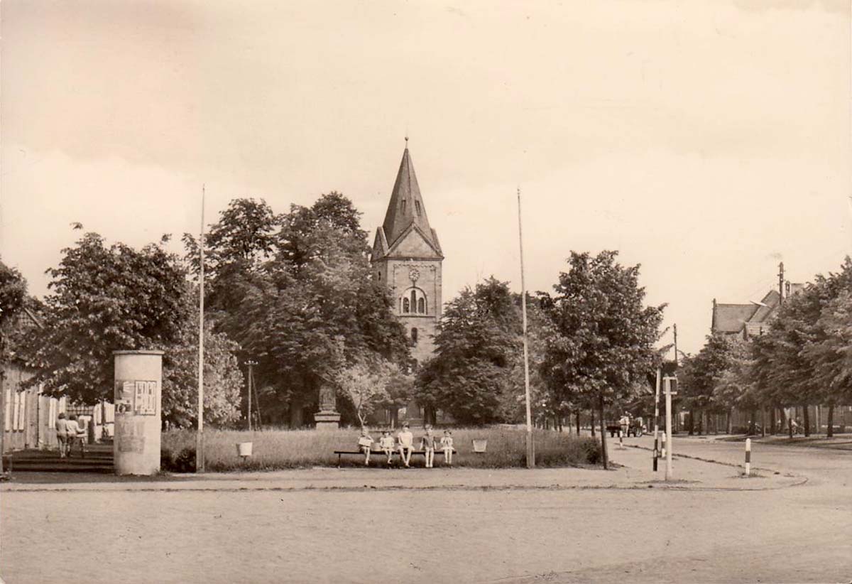 Gardelegen. Mieste - Blick zur Kirche, 1973