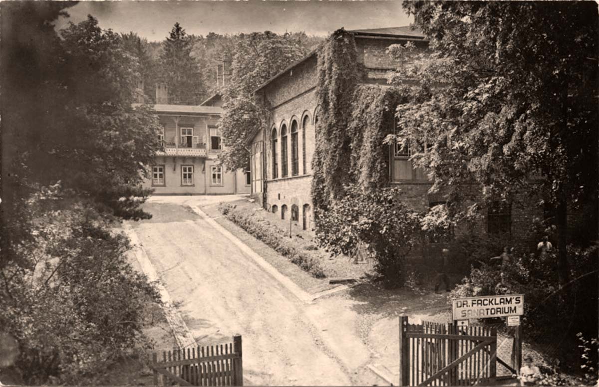 Gernrode (Harz). Dr Facklam's Sanatorium, 1963