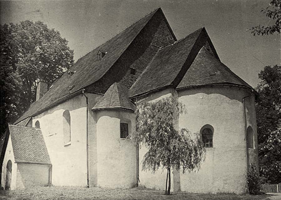 Hatzfeld (Eder). Kirche