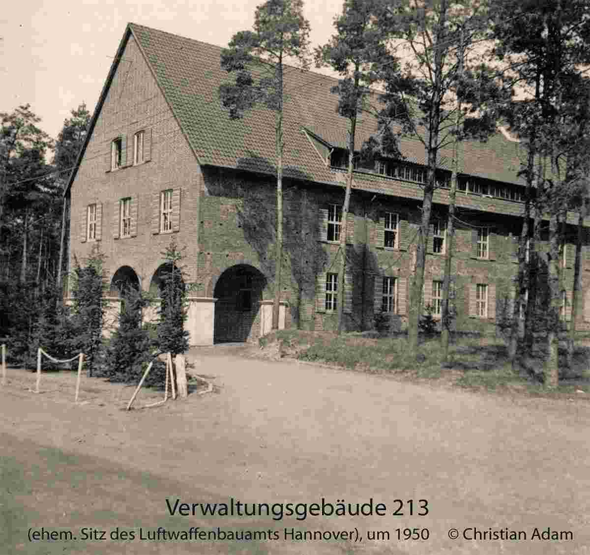 Hambühren. Kaserne, Verwaltungsgebäudes 213, um 1950