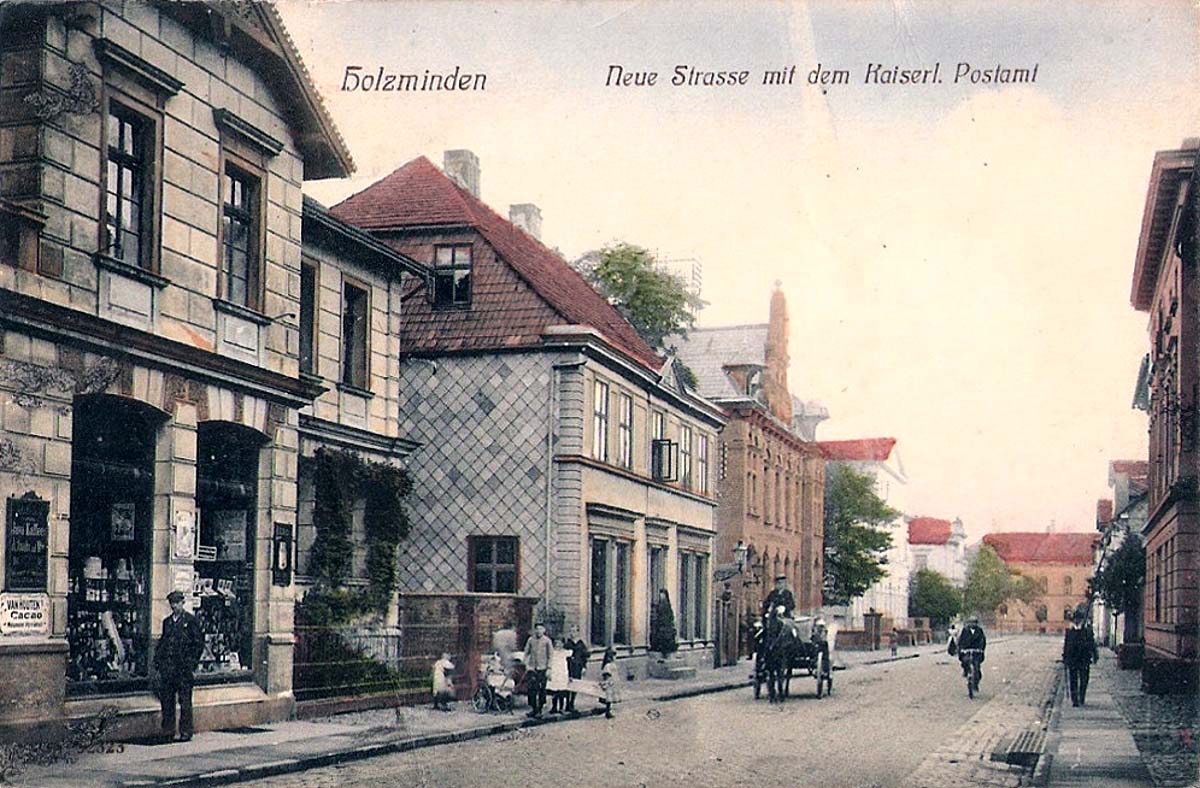 Holzminden. Neue Straße mit Kaiserlichen Postamt, 1910