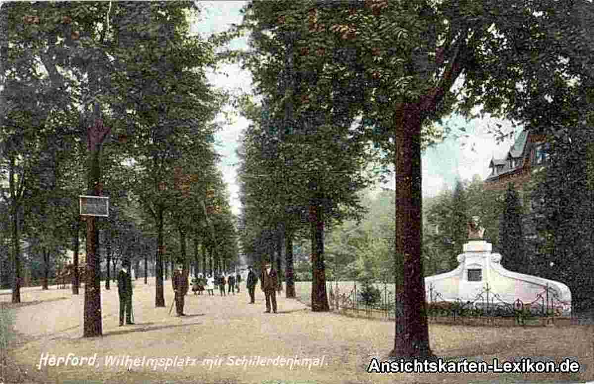 Herford. Wilhelmsplatz mit Schillerdenkmal