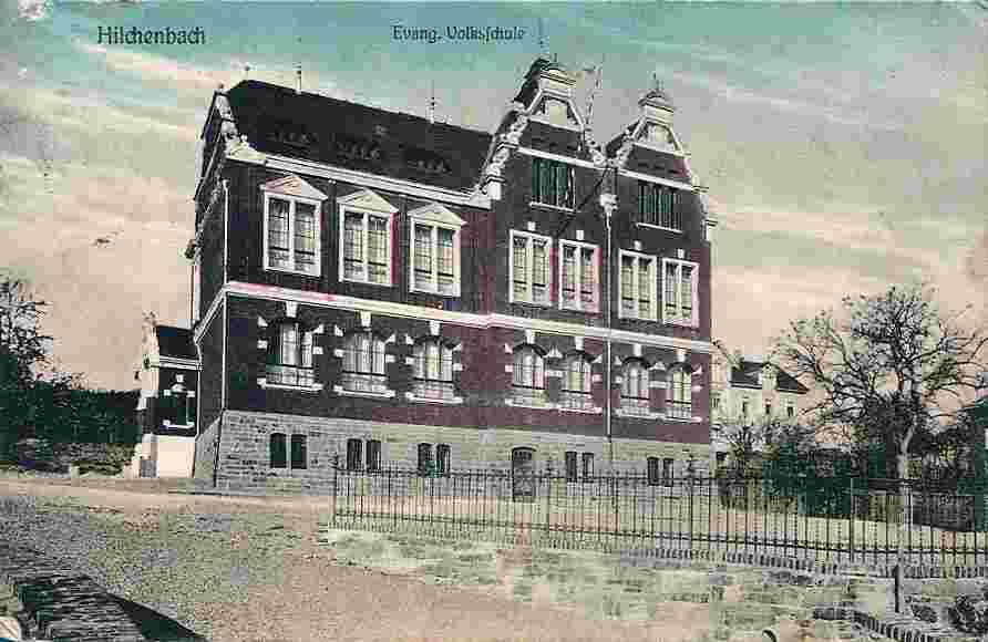 Hilchenbach. Evangelische Volksschule, 1942