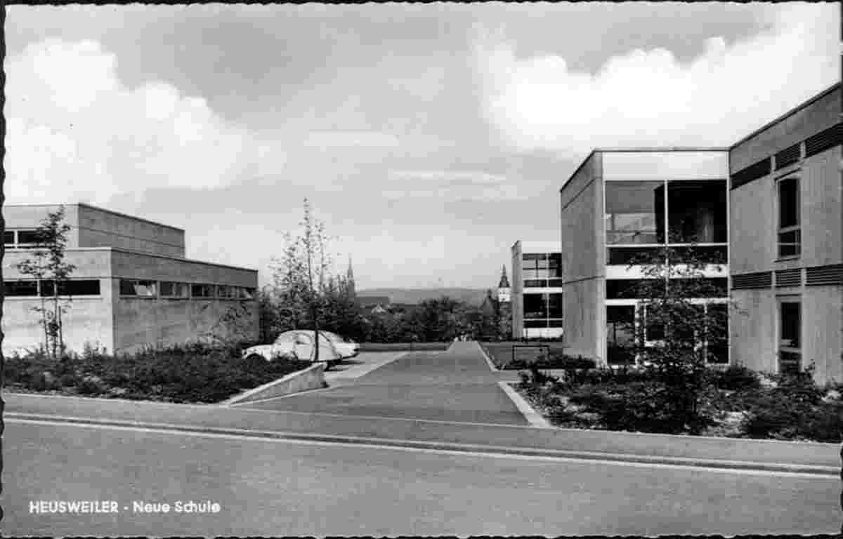 Heusweiler. Neue Schule, um 1960