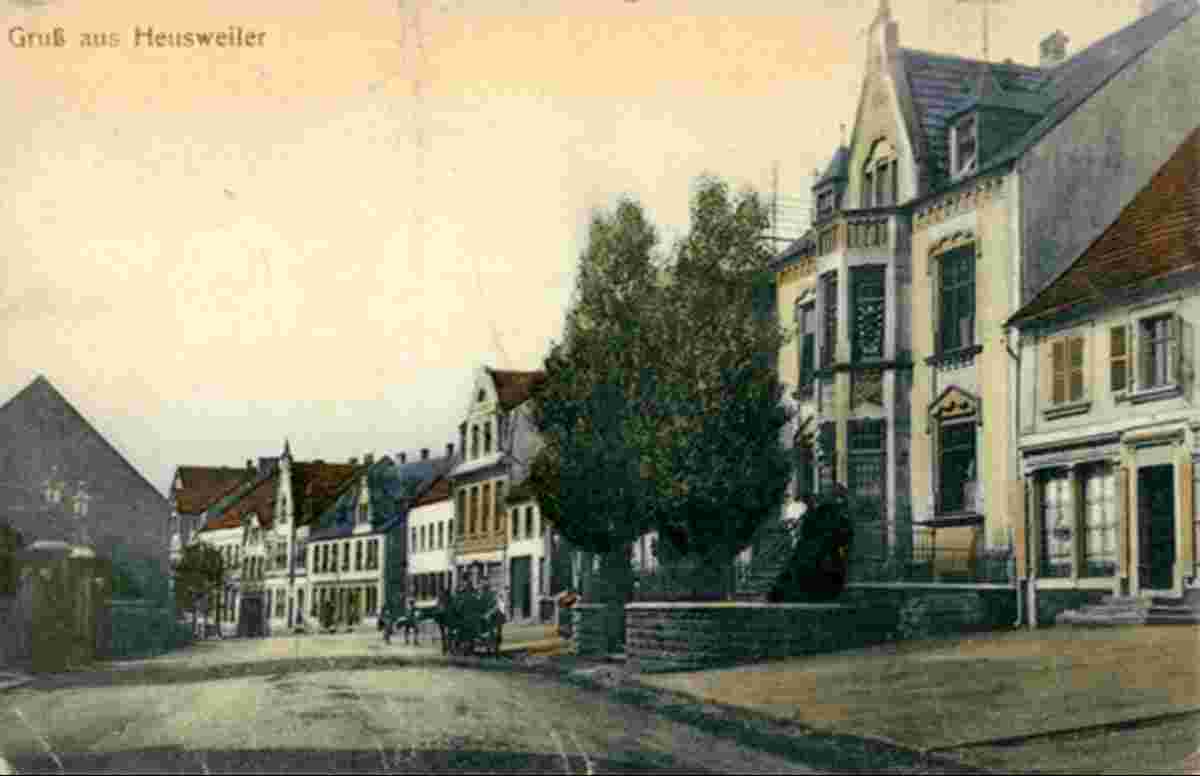 Heusweiler. Panorama von Ortsstraße