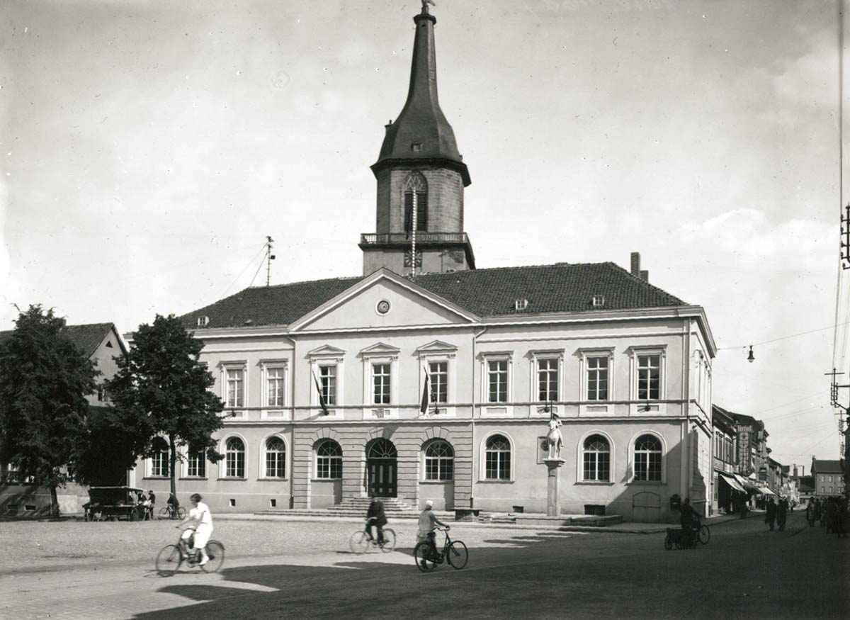 Haldensleben. Rathaus, 1928