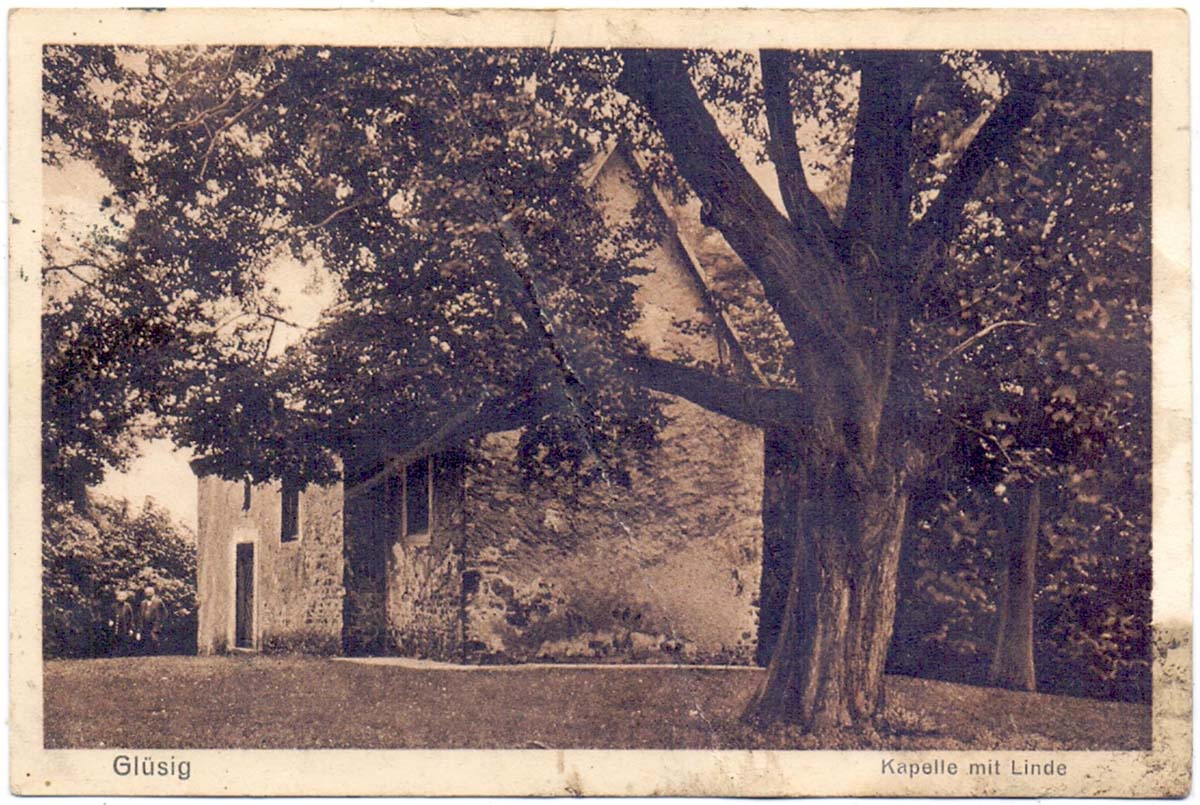 Hohe Börde. Glüsig - Kapelle mit Linde, 1926