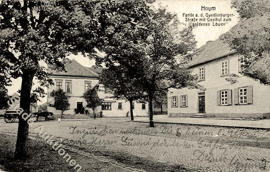 Hoym. Quedlinburger straße mit Gasthaus zum 'Goldenen Löwen'