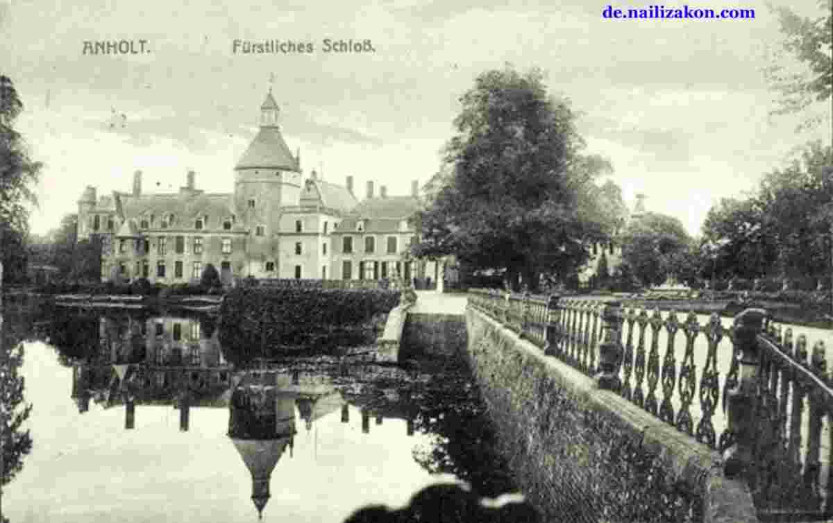 Isselburg. Fürstliches Schloß, Teich mit brücke, 1919