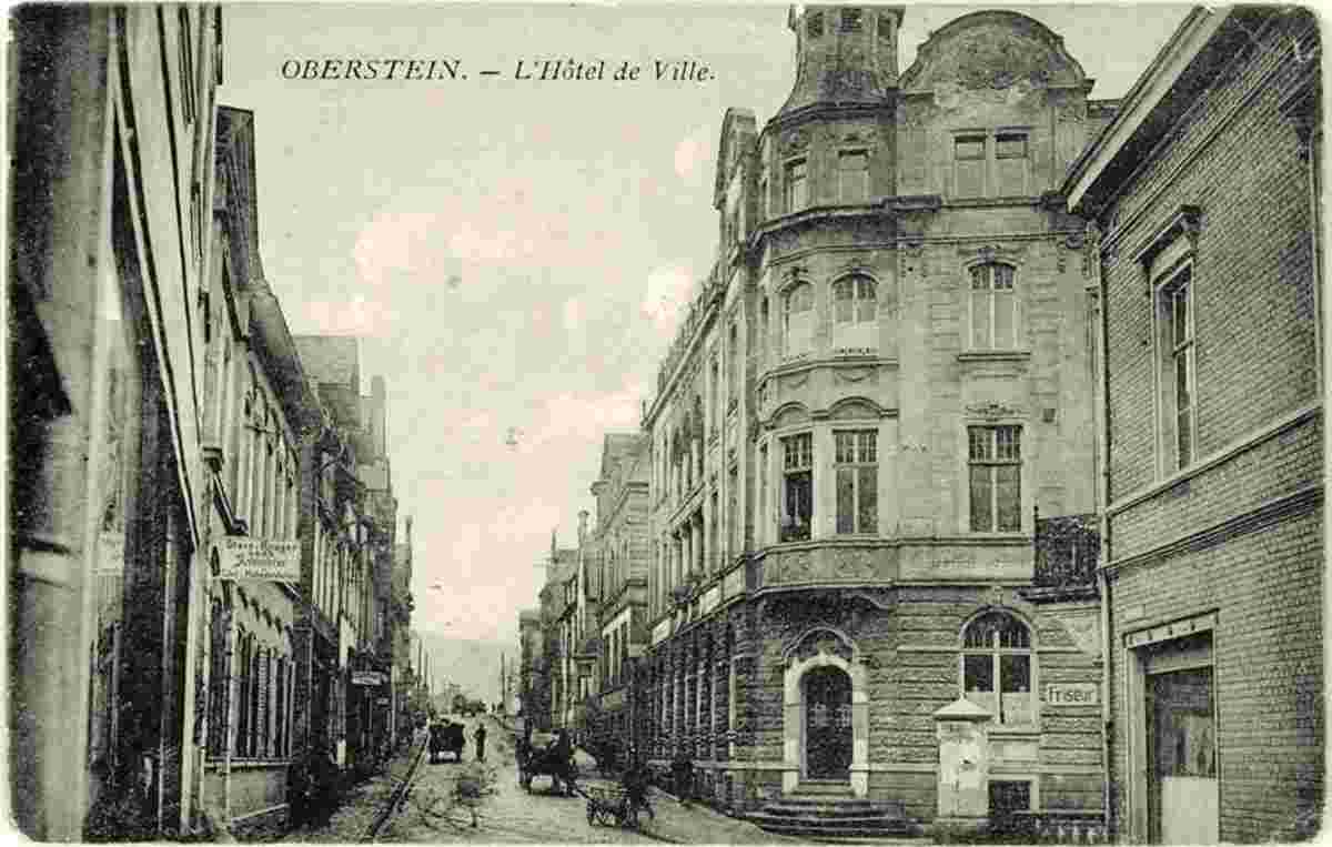 Idar-Oberstein. Rathaus - L'Hôtel de Ville