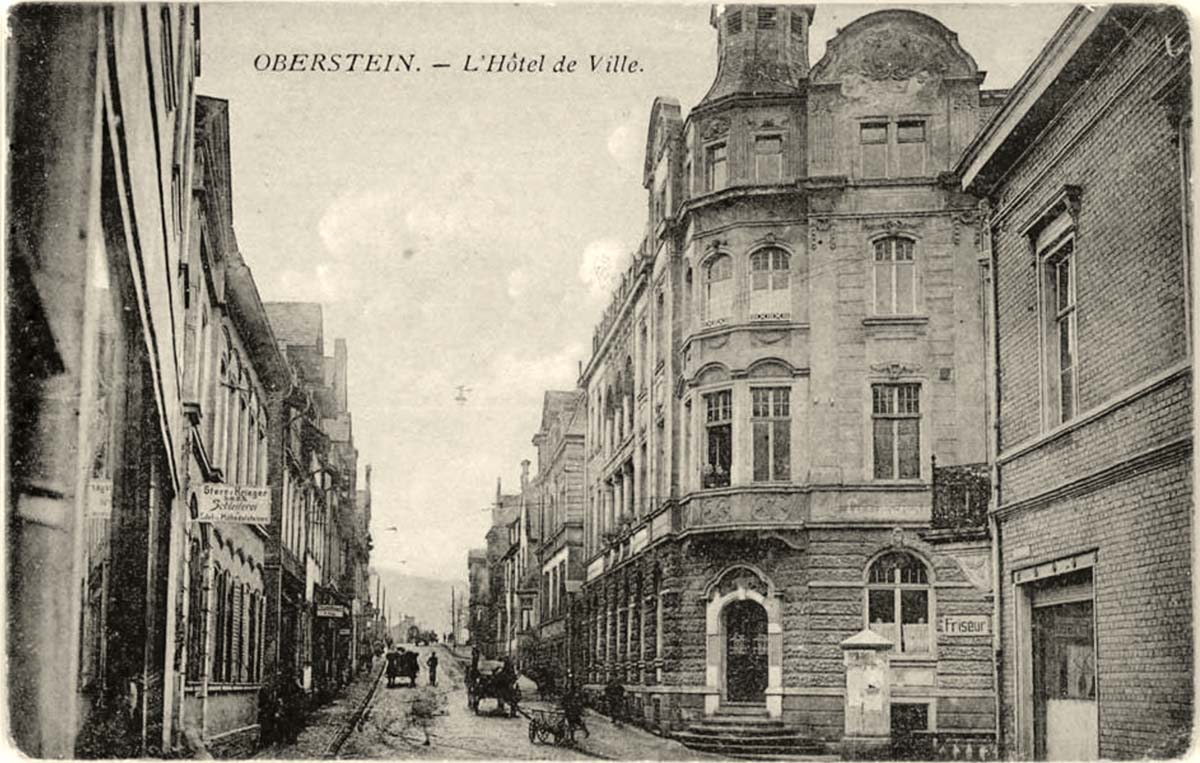 Idar-Oberstein. Oberstein - Rathaus - L'Hôtel de Ville