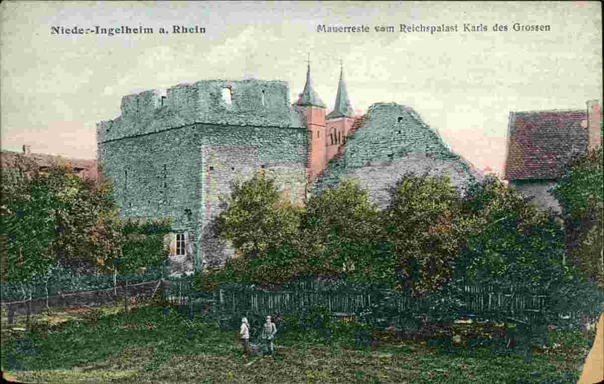 Ingelheim am Rhein. Nieder-Ingelheim - Mauerreste vom Reichspalast Karls des Grossen