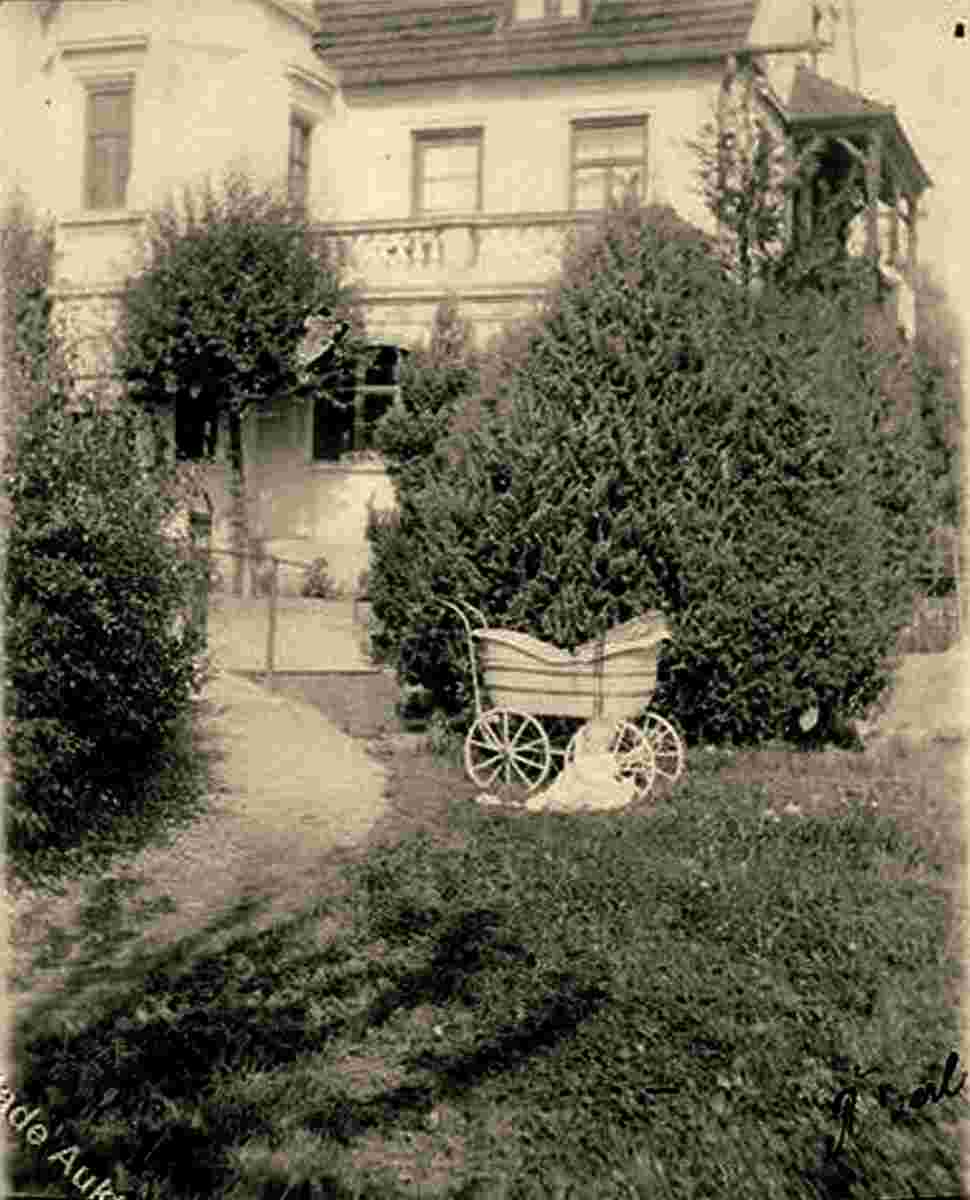 Jettingen. Kinderwagen, 1906