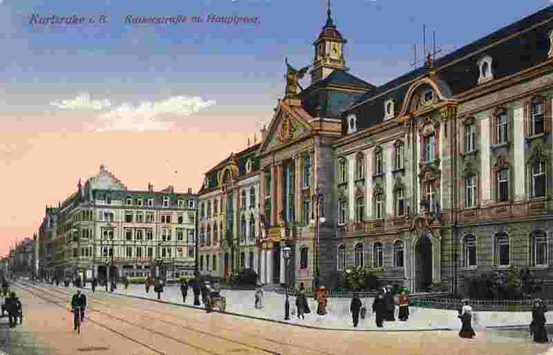 Karlsruhe. Kaiserstraße mit Hauptpost