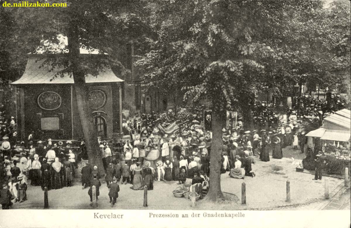 Kevelaer. Prozession an der Gnadenkapelle, 1908