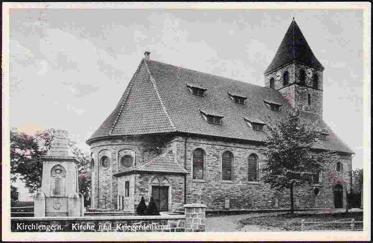 Kirchlengern. Kirche mit Kriegerehrenmal, 1941