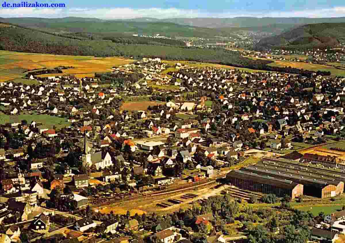 Kreuztal. Panorama von Stadtteil Ferndorf