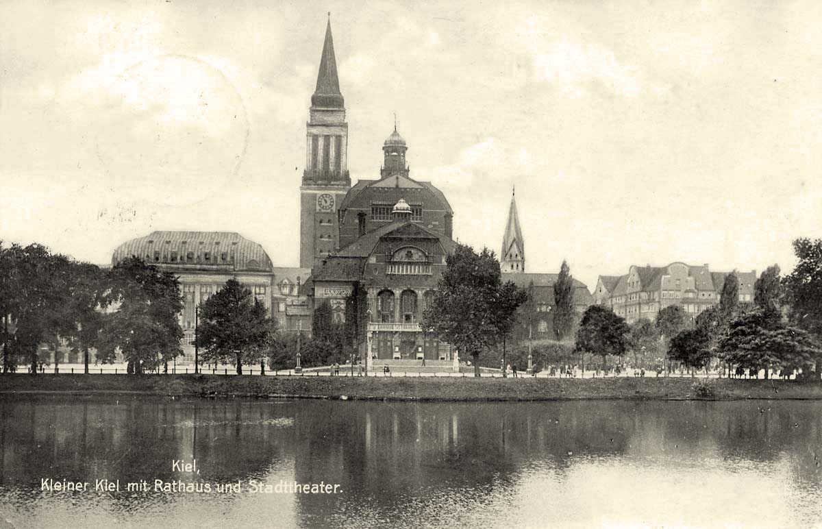 Kleiner Kiel mit Rathaus und Stadttheater, 1927