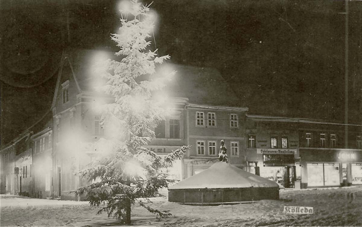 Kölleda. Der Weihnachtsbaum, beleuchtet, 1957