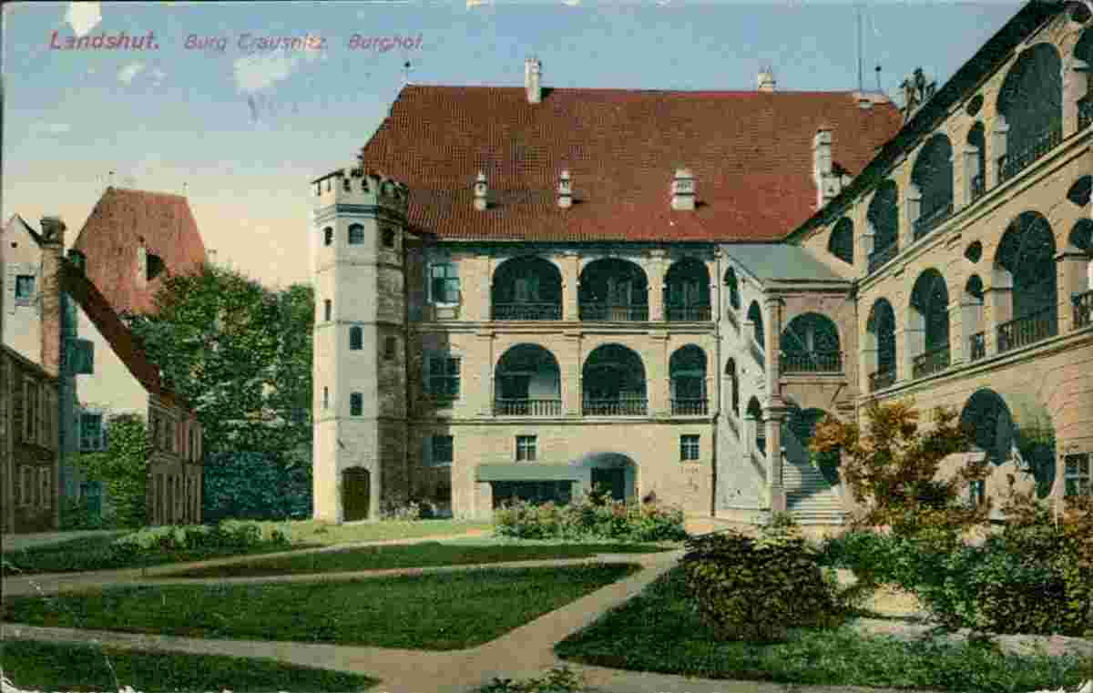 Landshut. Burg Trausnitz, Burghof, 1915