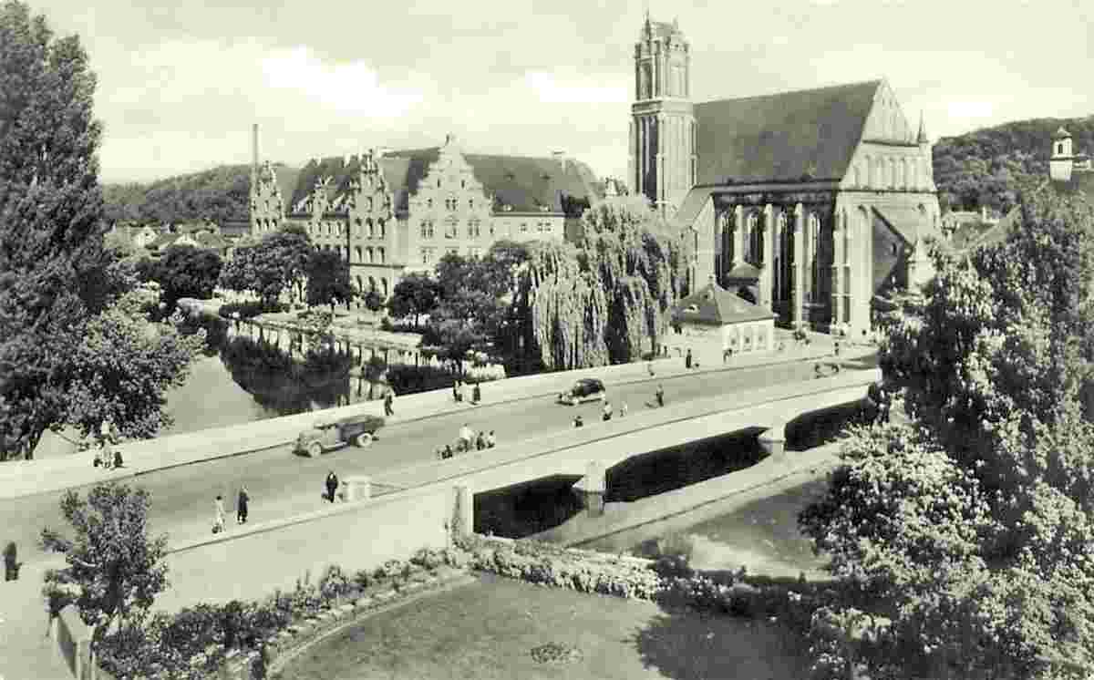Landshut. Panorama von Spitaler Brücke und Heilige Geist-Kirche