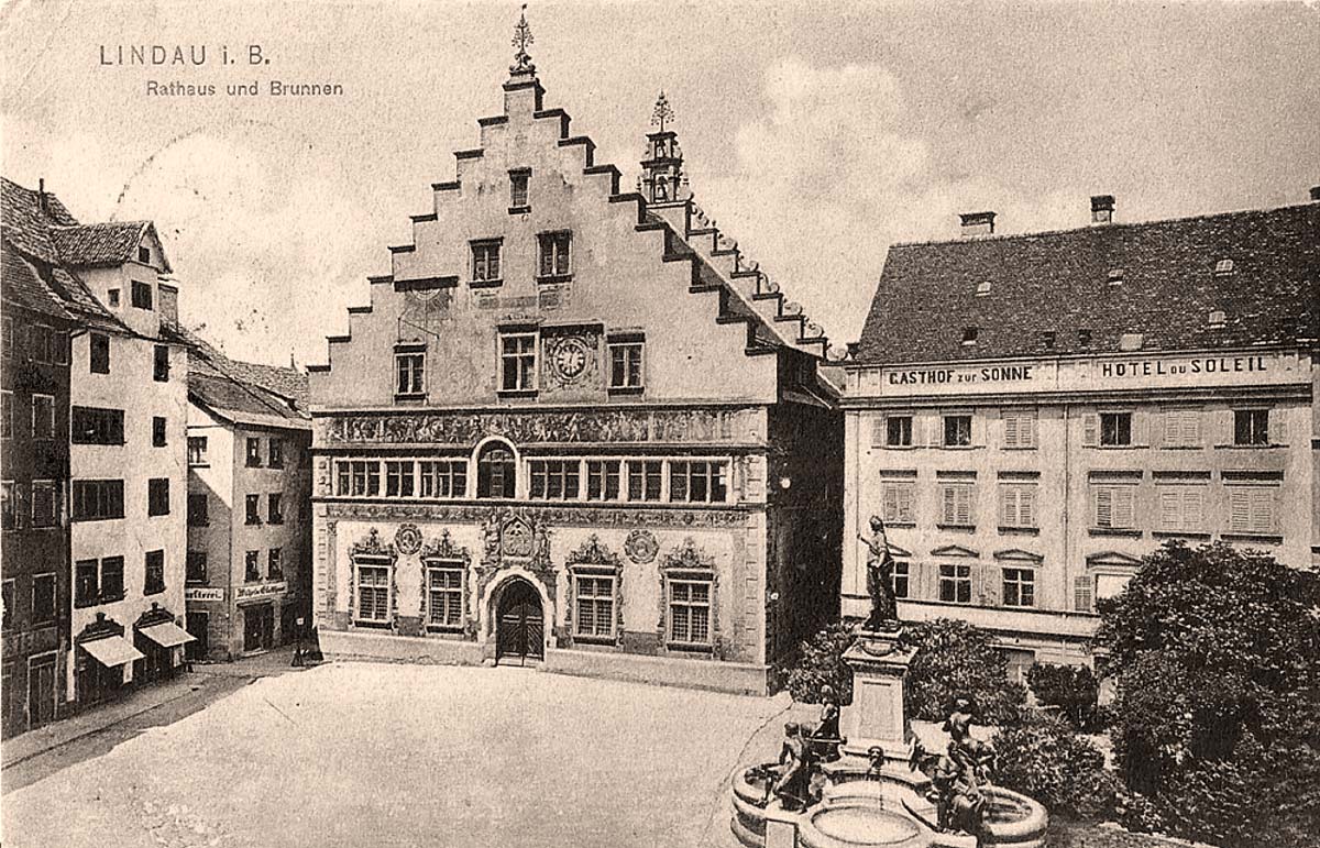 Lindau (Bodensee). Altes Rathaus, Gasthof zur Sonne mit Lindavia Brunnen