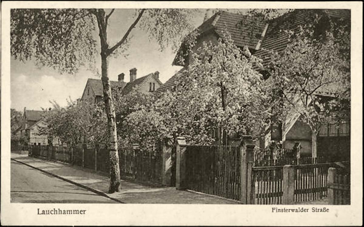 Lauchhammer. Finsterwalder Straße im Frühling, 1932