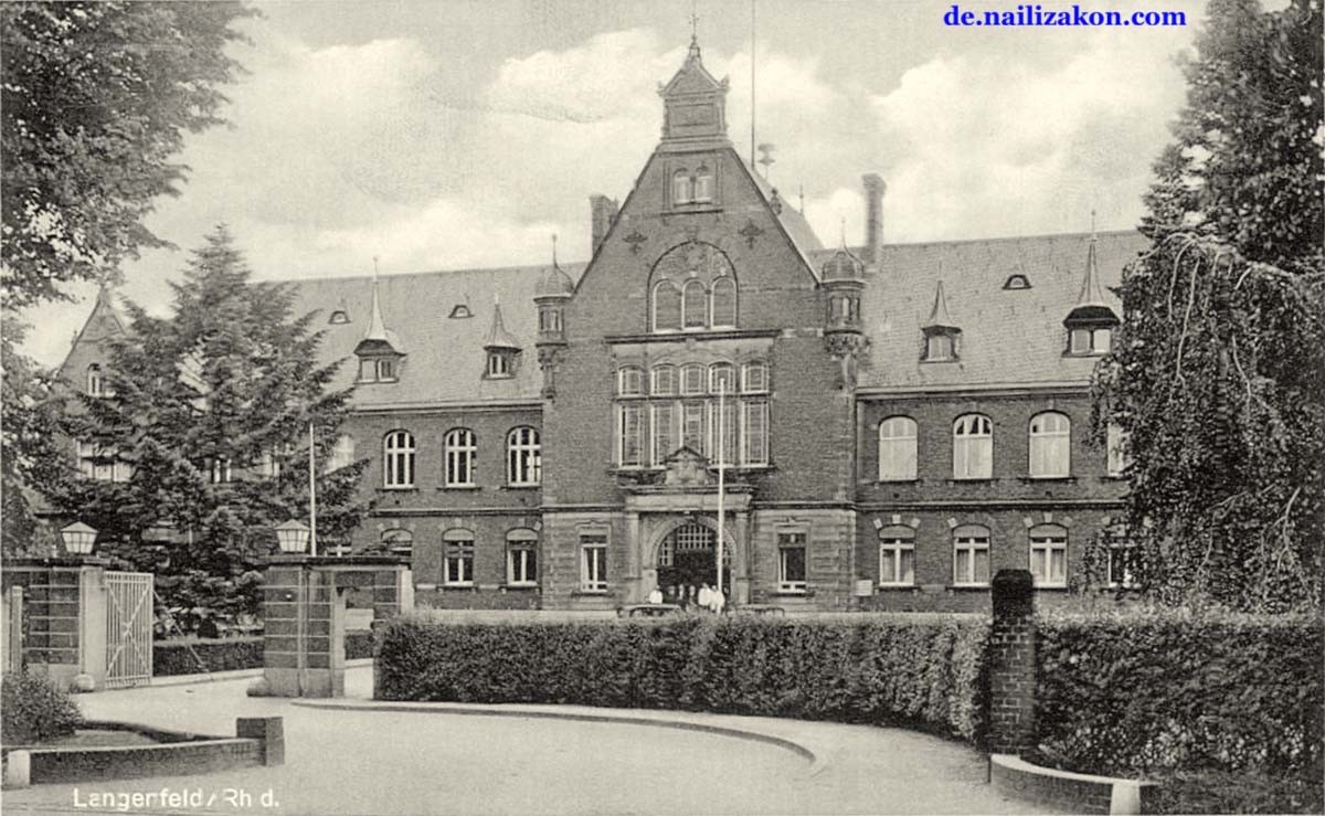 Langenfeld (Rheinland). Provinzial Heil- und Pflege-Anstalt Galkhausen, Verwaltungsgebäude, 1954
