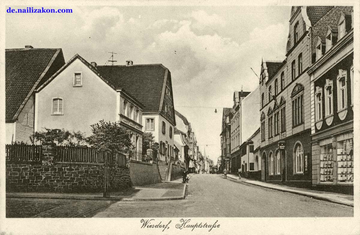 Leverkusen. Wiesdorf - Hauptstraße, 1943