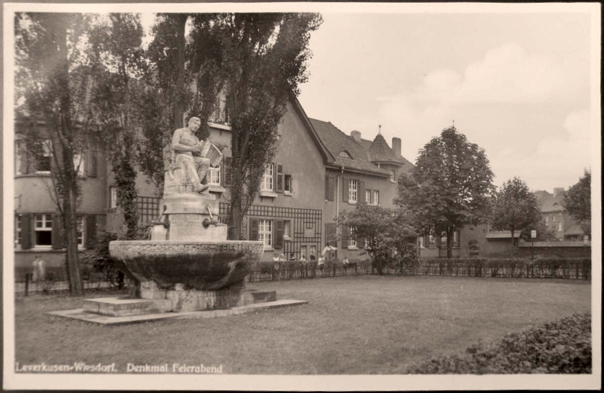 Leverkusen. Wiesdorf - Denkmal Feierabend, 1938
