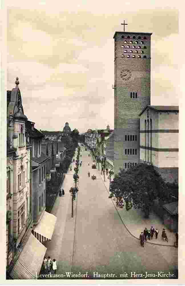 Leverkusen. Wiesdorf - Hauptstraße mit Herz Jesu Kirche