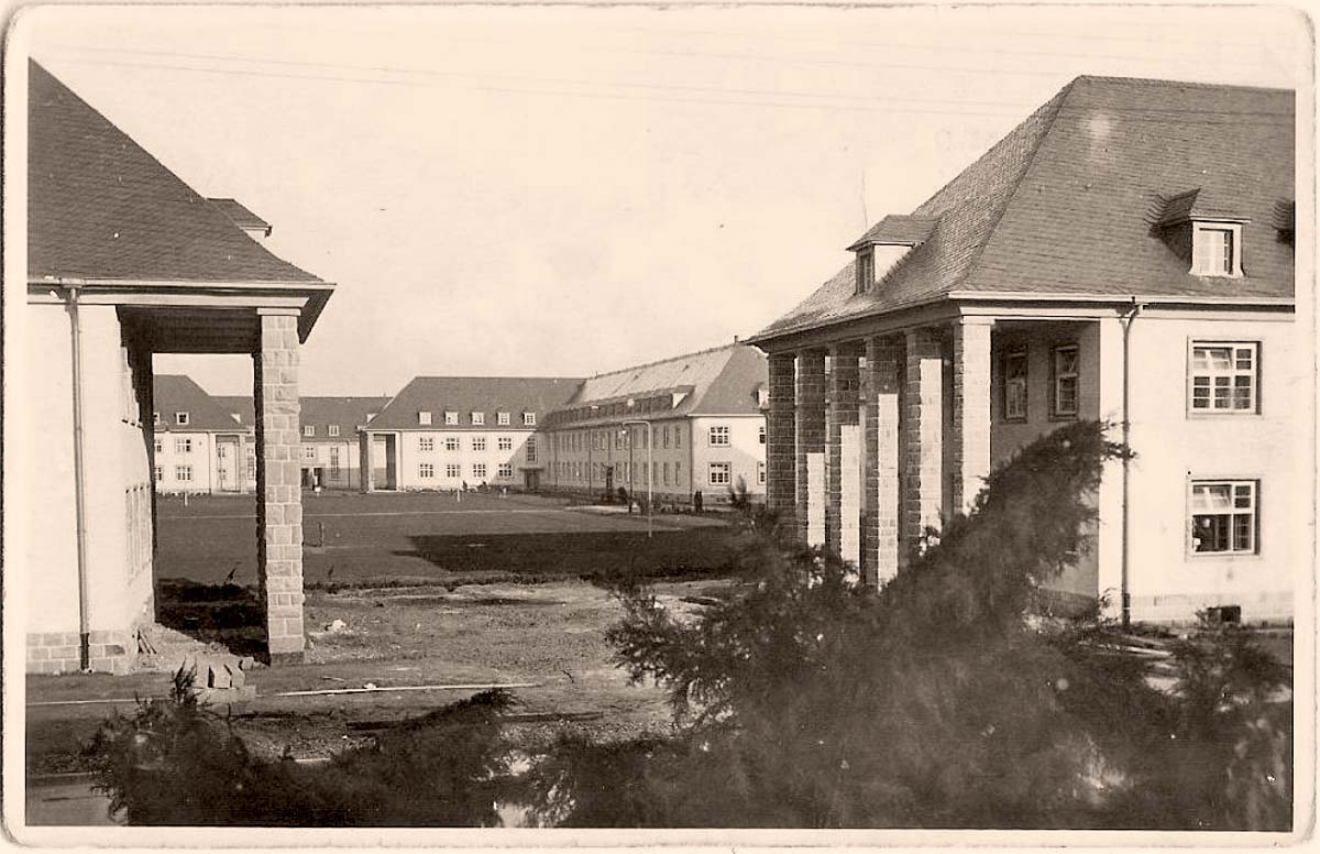 Lippstadt. Kasernenanlage II. Flak regiment 9