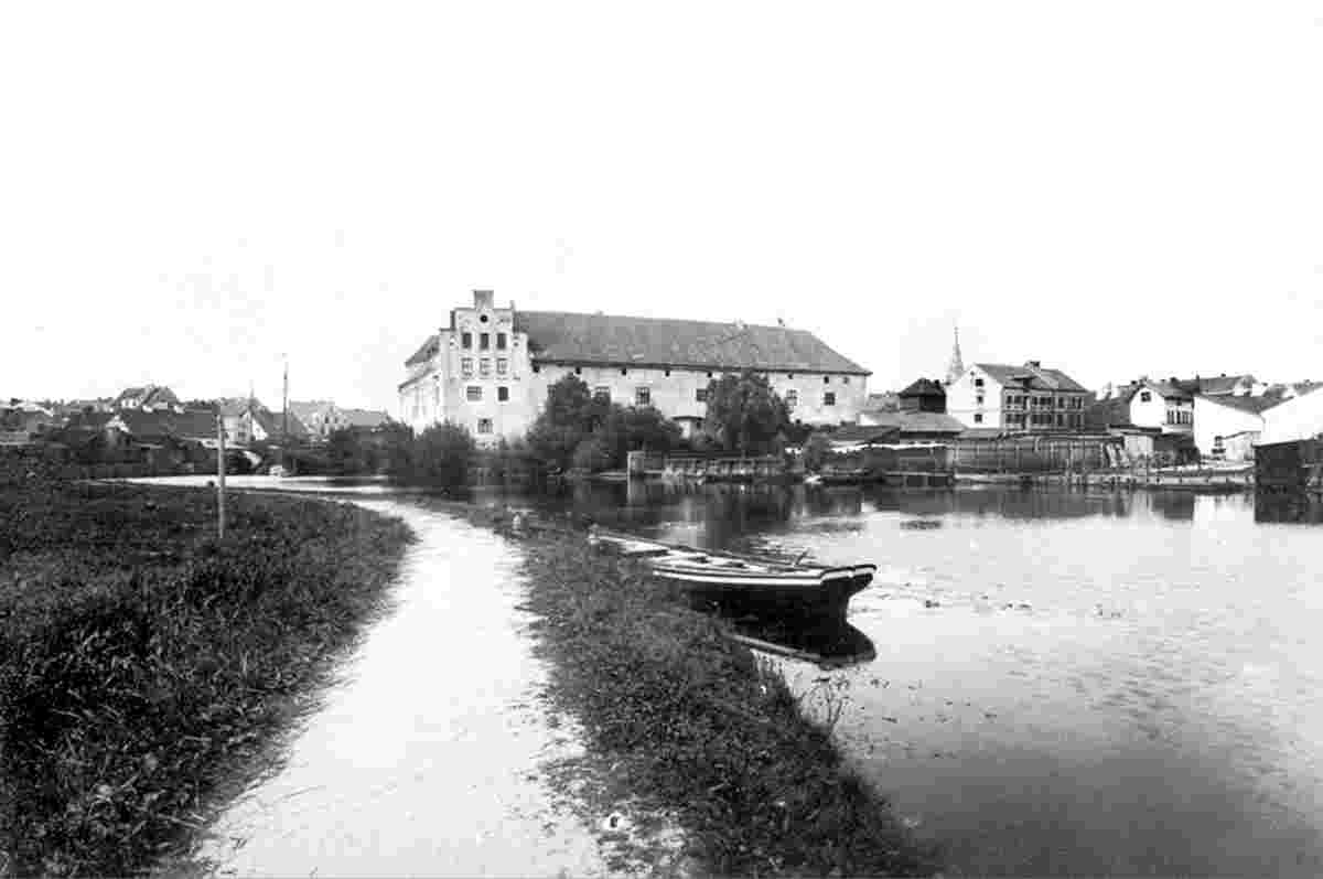 Labiau. Blick auf den Fluss Deima und Schloß, 1925-1935