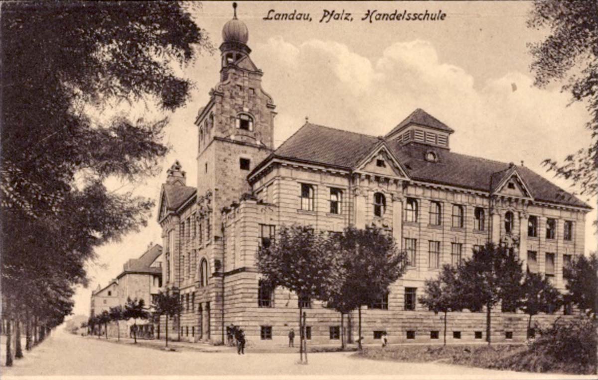 Landau in der Pfalz. Handelsschule, 1919