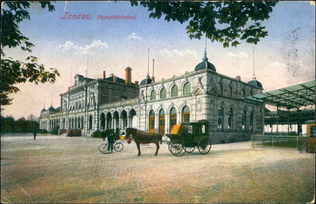 Landau in der Pfalz. Hauptbahnhof, Kutsche, 1916