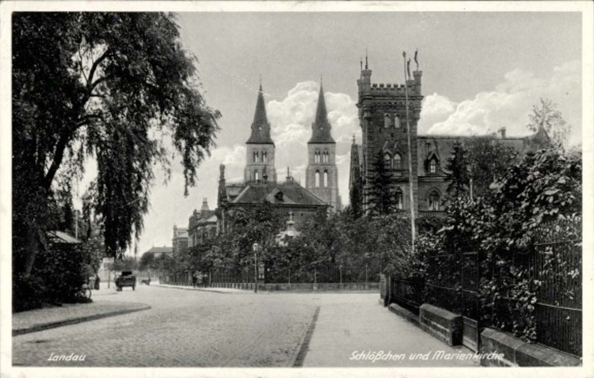 Landau in der Pfalz. Schlößchen und Marienkirche, 1938