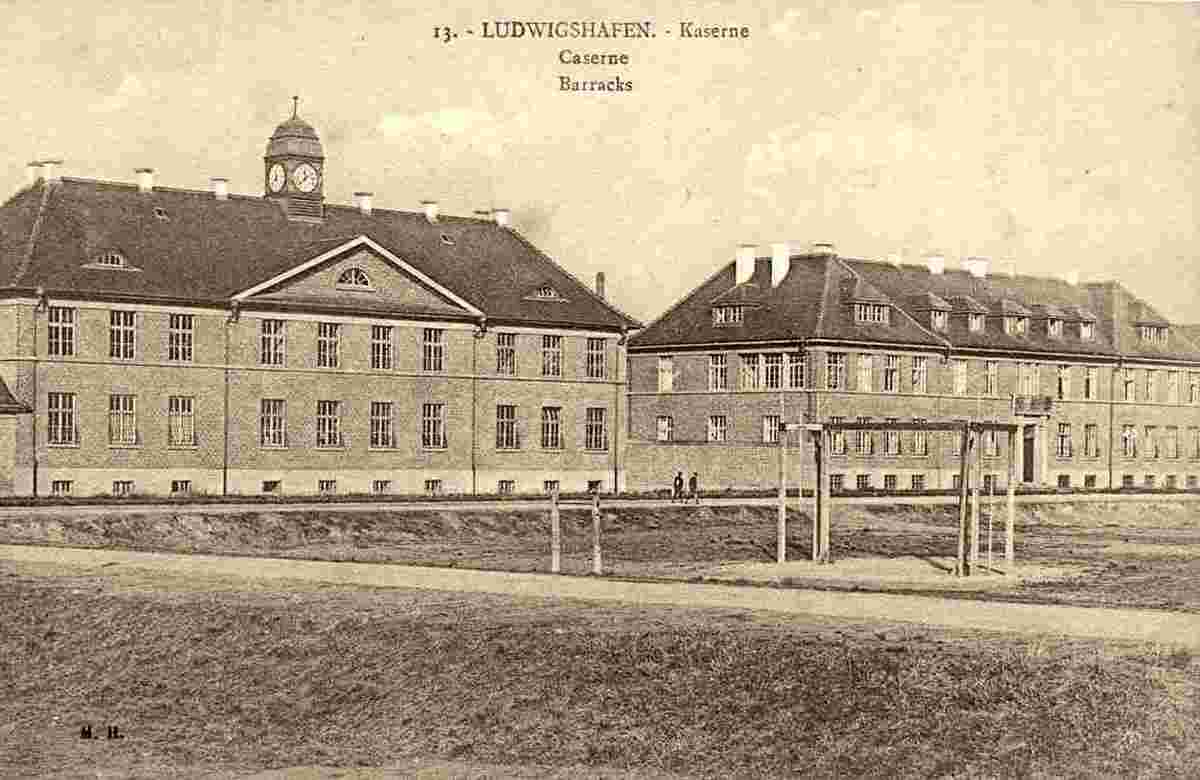 Ludwigshafen am Rhein. Kaserne, 1900